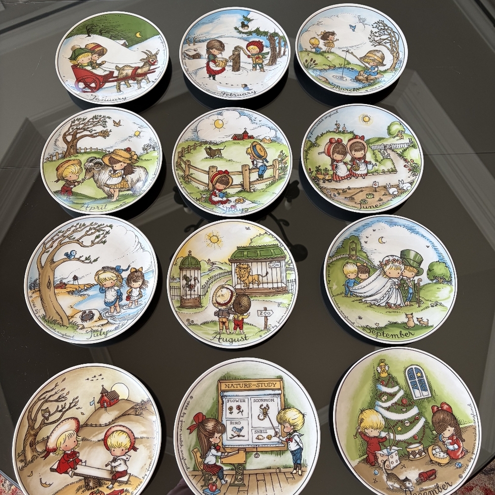 Charming Month Of The Year Collector's Plate Set - Ebeling & Reuss (Set of 12)